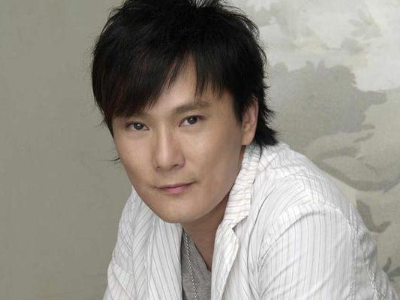 张信哲年龄