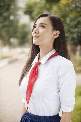 求一首歌,歌词带乌拉拉乌拉拉乌拉拉哇是什么歌