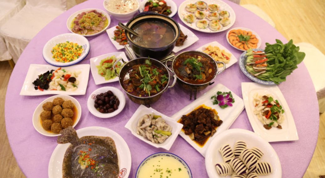 徽州宴老板亲自替老婆道歉，此事的来龙去脉究竟是什么？