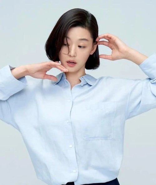 40岁全智贤带儿子喝咖啡,她对孩子有多宠爱?