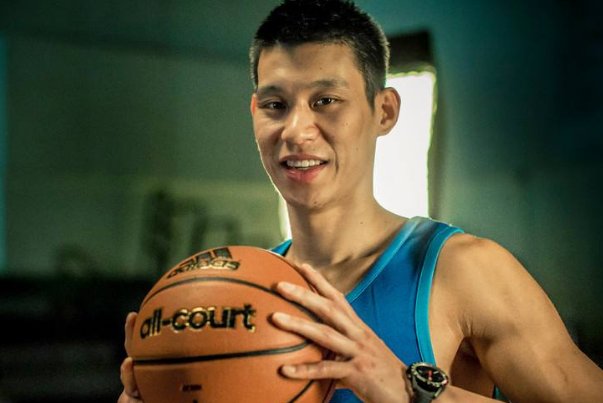 打爆状元沃尔，在科比头上砍下38分，巅峰时期的林书豪有多牛？