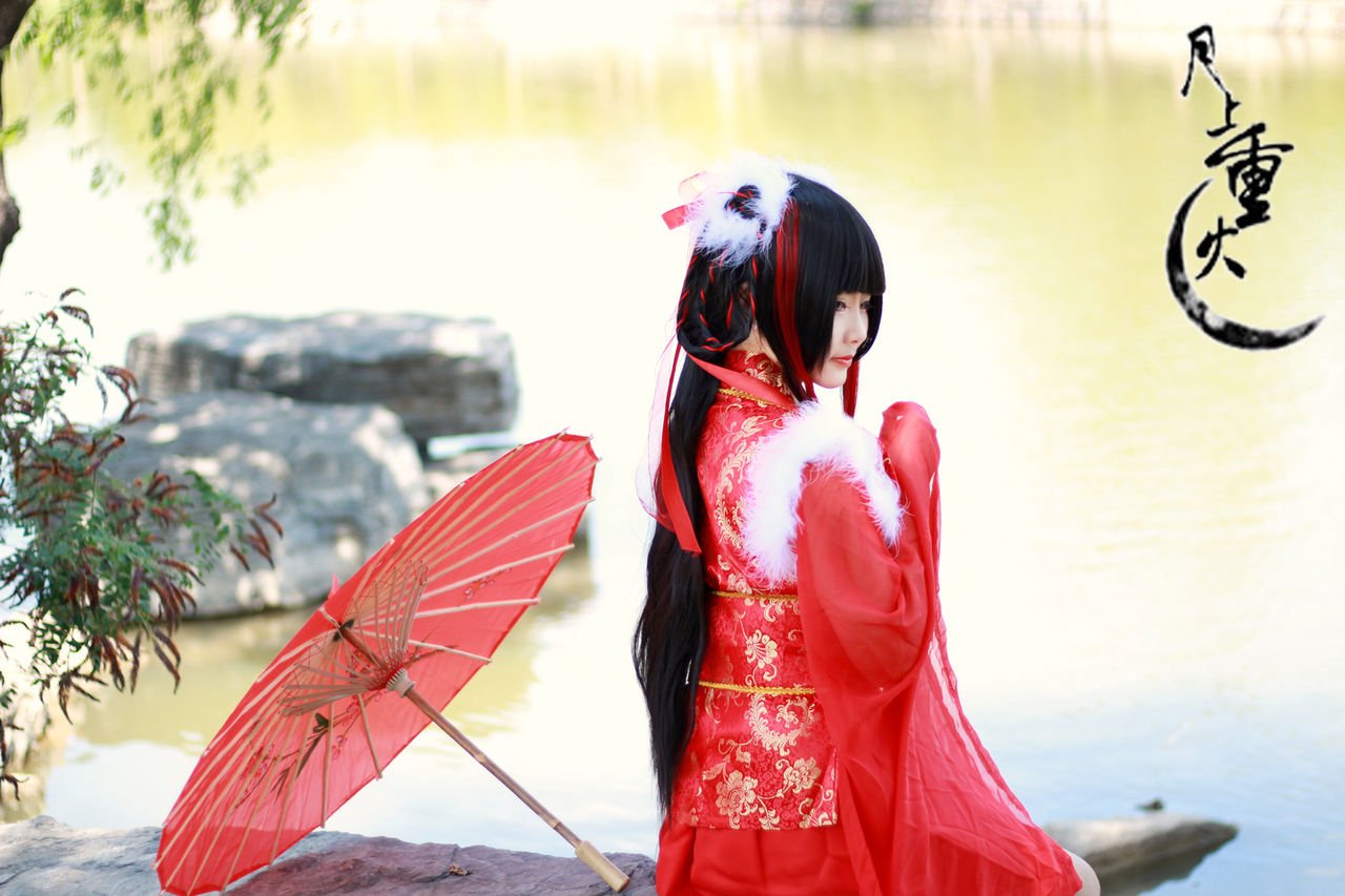 《月上重火》中重雪芝错把穆远当上官透时是不是睡了?