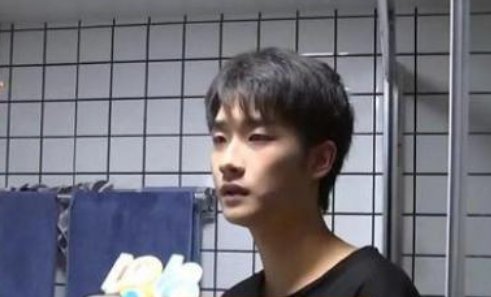 宁波男子维权因太帅爆红，他本人对此事是何态度？