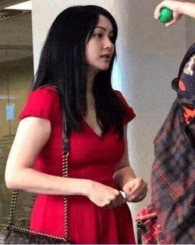 吴尊的老婆长什么样？