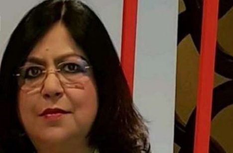 印度女官员残酷虐待女佣6年被捕，她将会面临什么处罚？