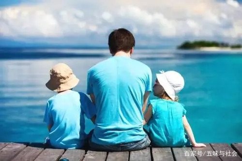 近半上海市民不愿生二胎，为何上海经济那么发达，人却不想生孩子？