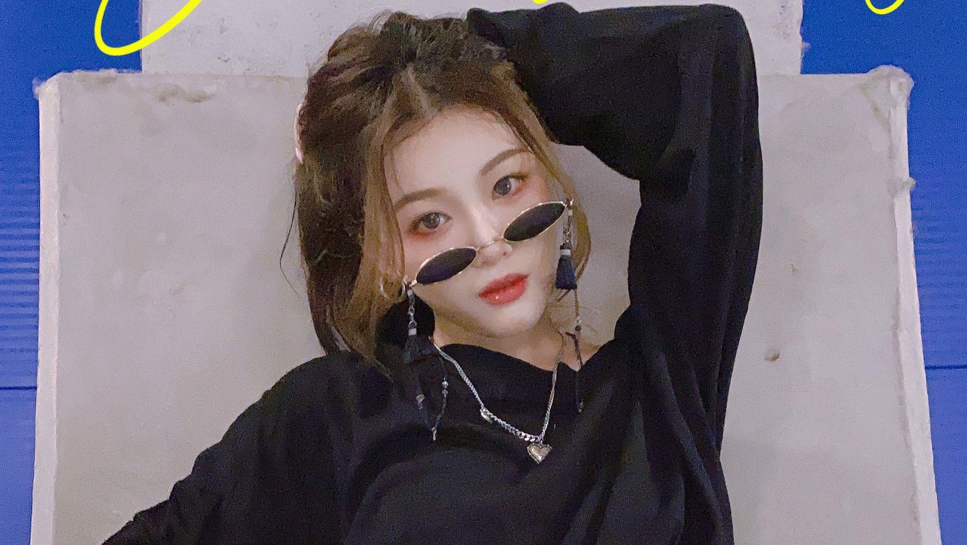 网红“罗小猫猫子”在直播中自杀，在直播间起哄者需要承担法律责任吗？