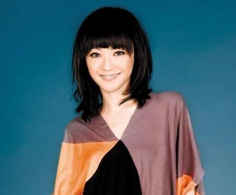 千千阙歌和夕阳之歌哪个传唱度更高？