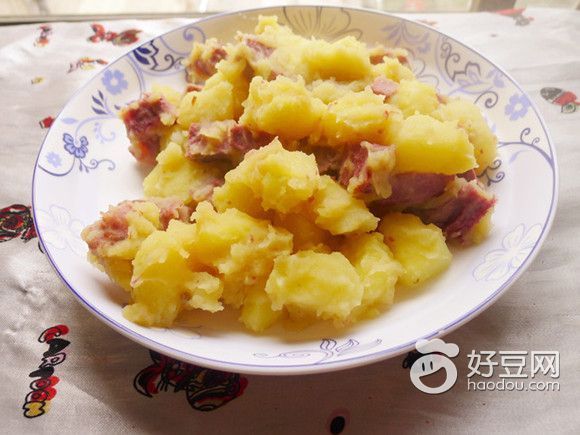 土豆烧牛肉的做法
